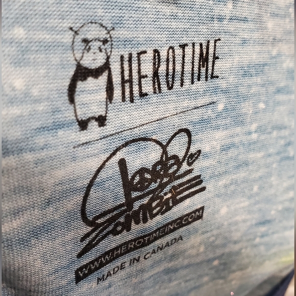 Rare HEROTIME X Lora Zombie "Pure Love II" Long Tail T-Shirt in Medium - Picture 4 of 8